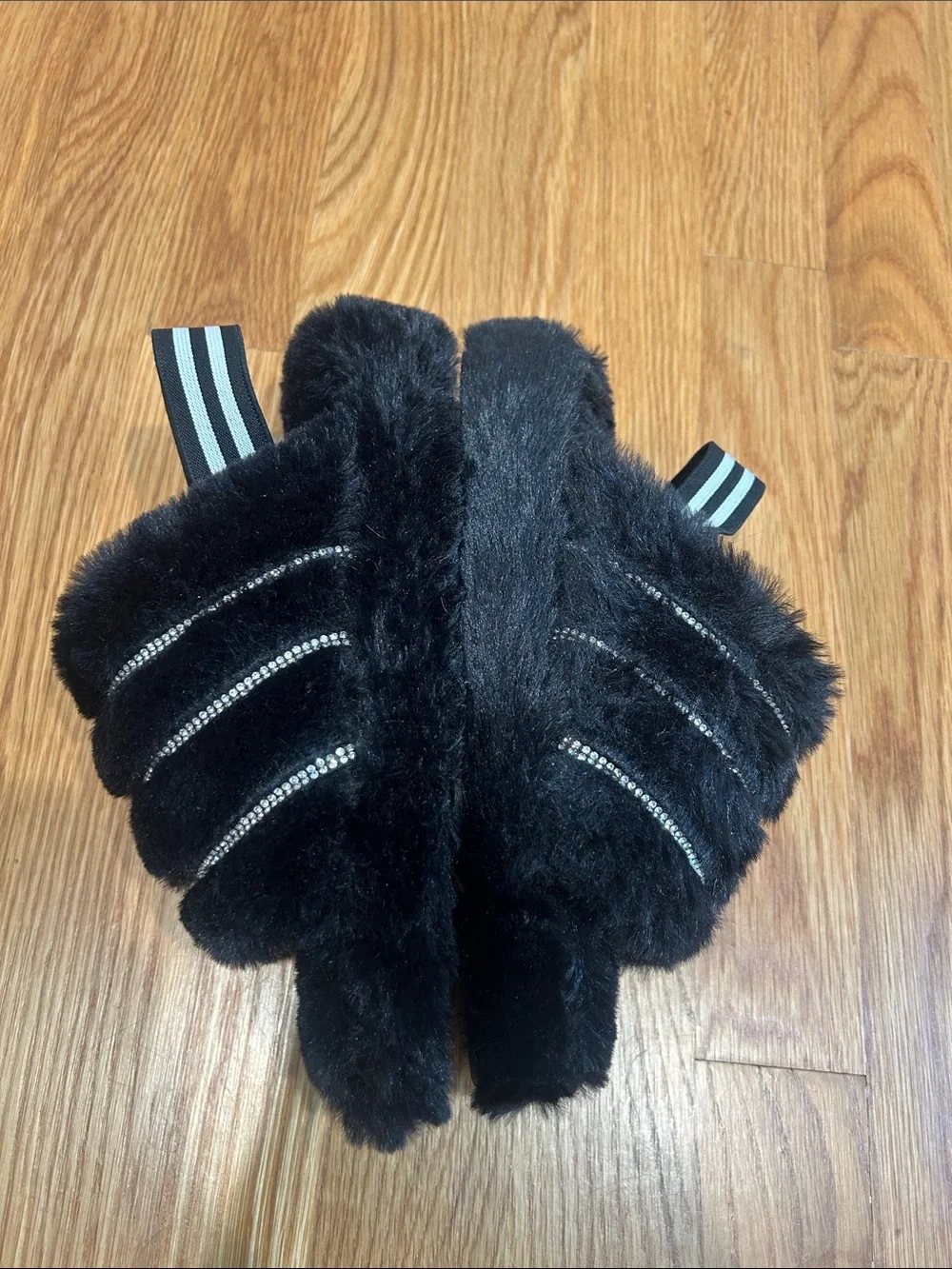 Faux Fur Black Fuzzy Slide Slippers Rhinestone Stripes elastic strap size 6 new